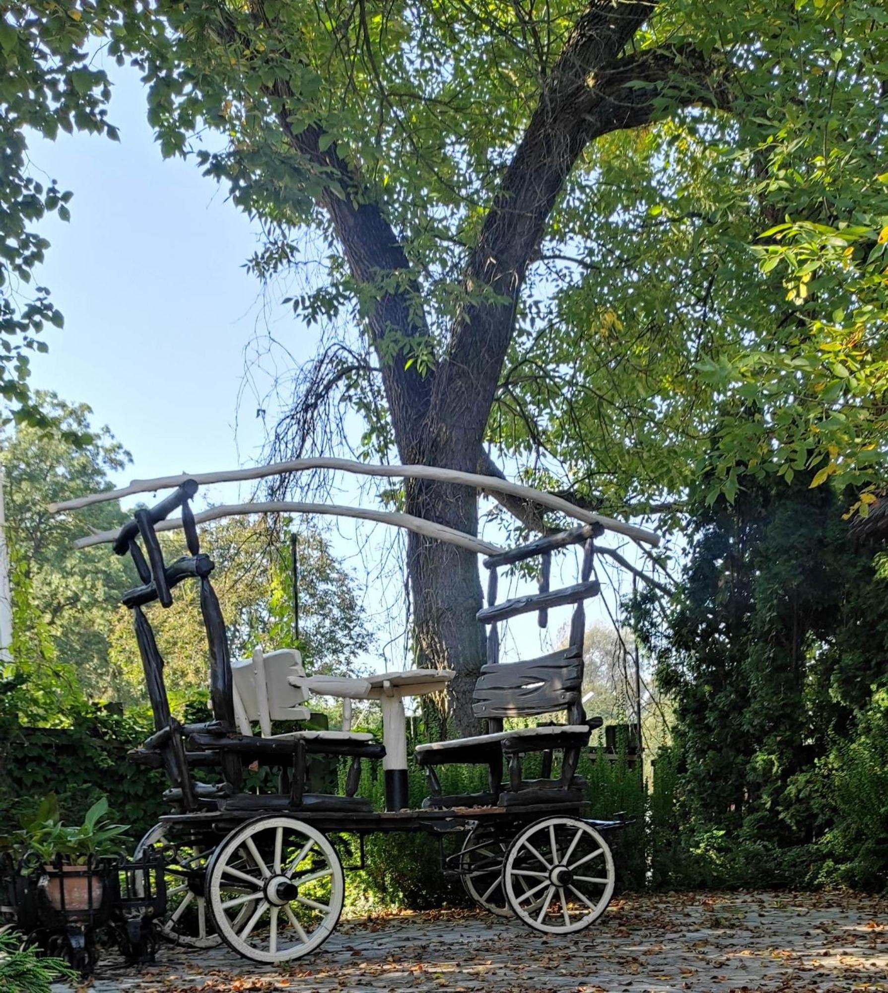 Hotel Zameczek Książ Wielki Buitenkant foto